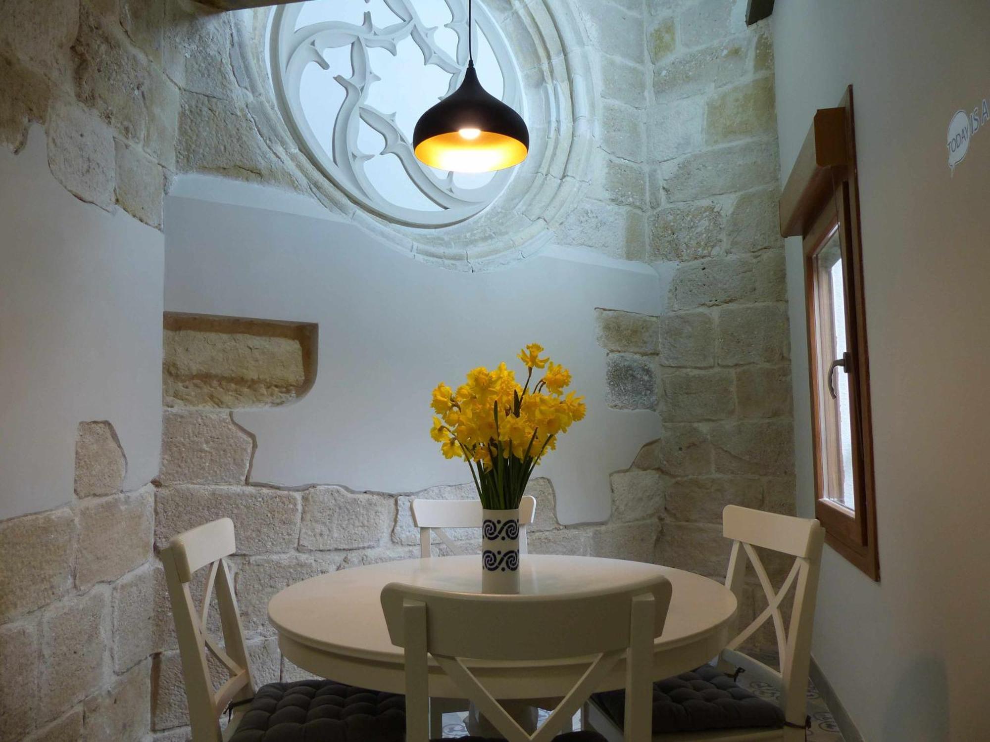 Apartamento Abside De San Juan III Estella Eksteriør billede